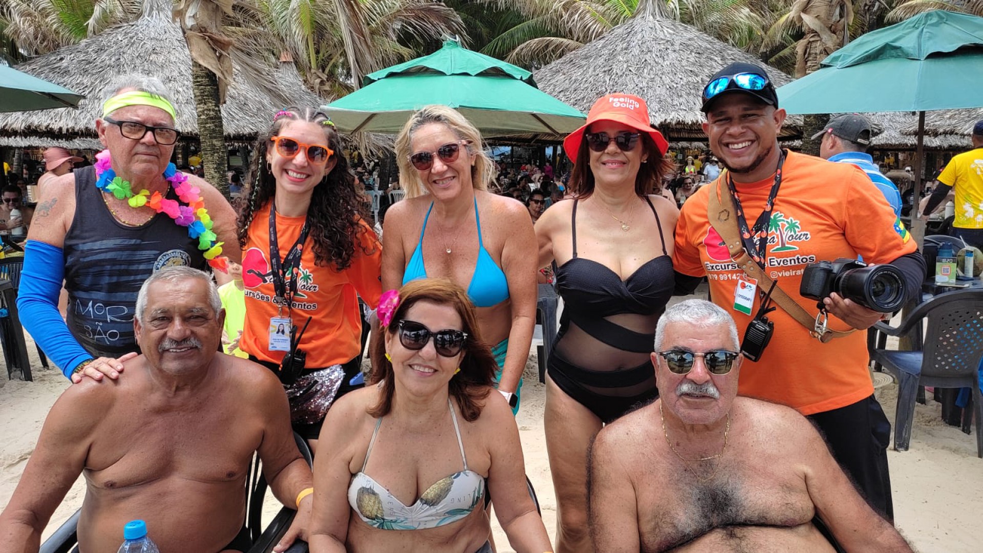 Grupo de Aracaju/SE estava empolgado com o Carnaval e garantiu sair da praia direto para a folia