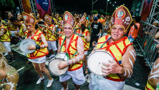 Desfile do Bloco Turma do Mamão