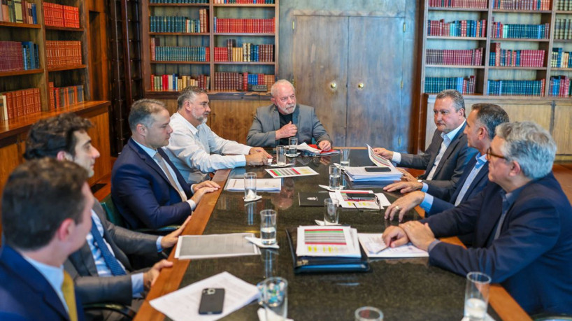 Brasília (DF), 22/02/2023 - Presidente Luiz Inácio Lula da Silva em reunião com ministros no Palácio do Alvorada. Foto: Ricardo Stuckert/PR