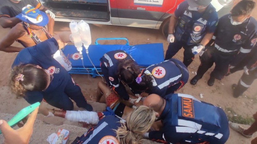 Homem foi atendido por profissionais do Samu e depois encaminhado ao HR, no Recife