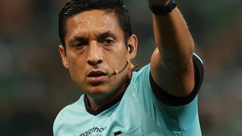 Árbitro Jesús Valenzuela, responsável por apitar Fortaleza x Maldonado 