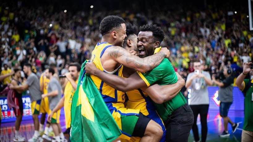 Brasil assegura vaga no Mundial de basquete 2023 com vitória sobre EUA