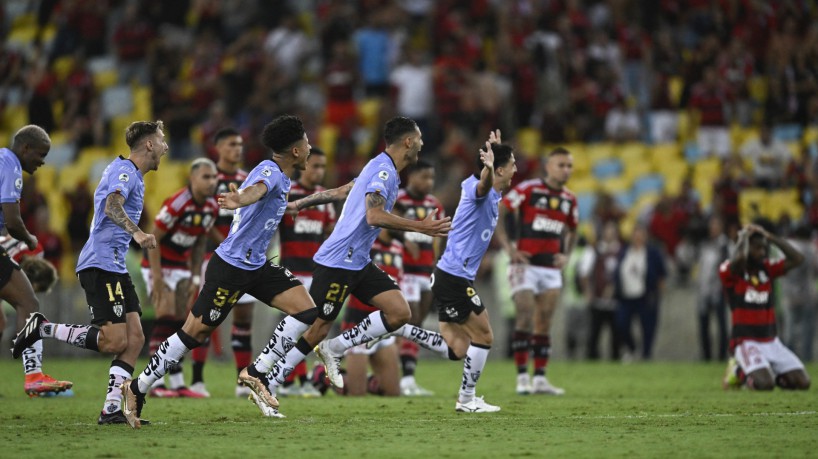 Flamengo é derrotado e perde terceira decisão da temporada