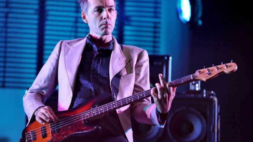  Steve Mackey, baixista da banda britânica Pulp, faleceu nesta quinta-feira, 2