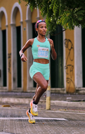 Aline Prud&ecirc;ncio, a Aline Pru Pru, atleta cearense(Foto: Arquivo pessoal)