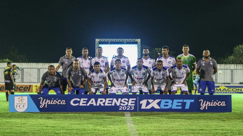 Registro da equipe do Iguatu antes de uma partida do Campeonato Cearense, no Estádio Morenão