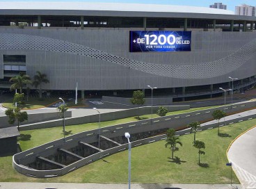 Urbmídia destaca painéis de LED como um formato de propaganda moderna e dinâmica, própria dos tempos atuais  