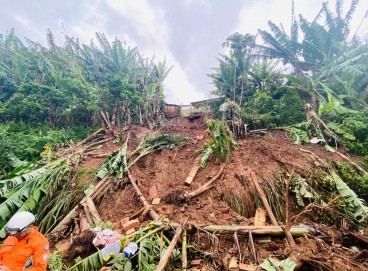 Deslizamento de terra deixa três pessoas mortas em Aratuba 