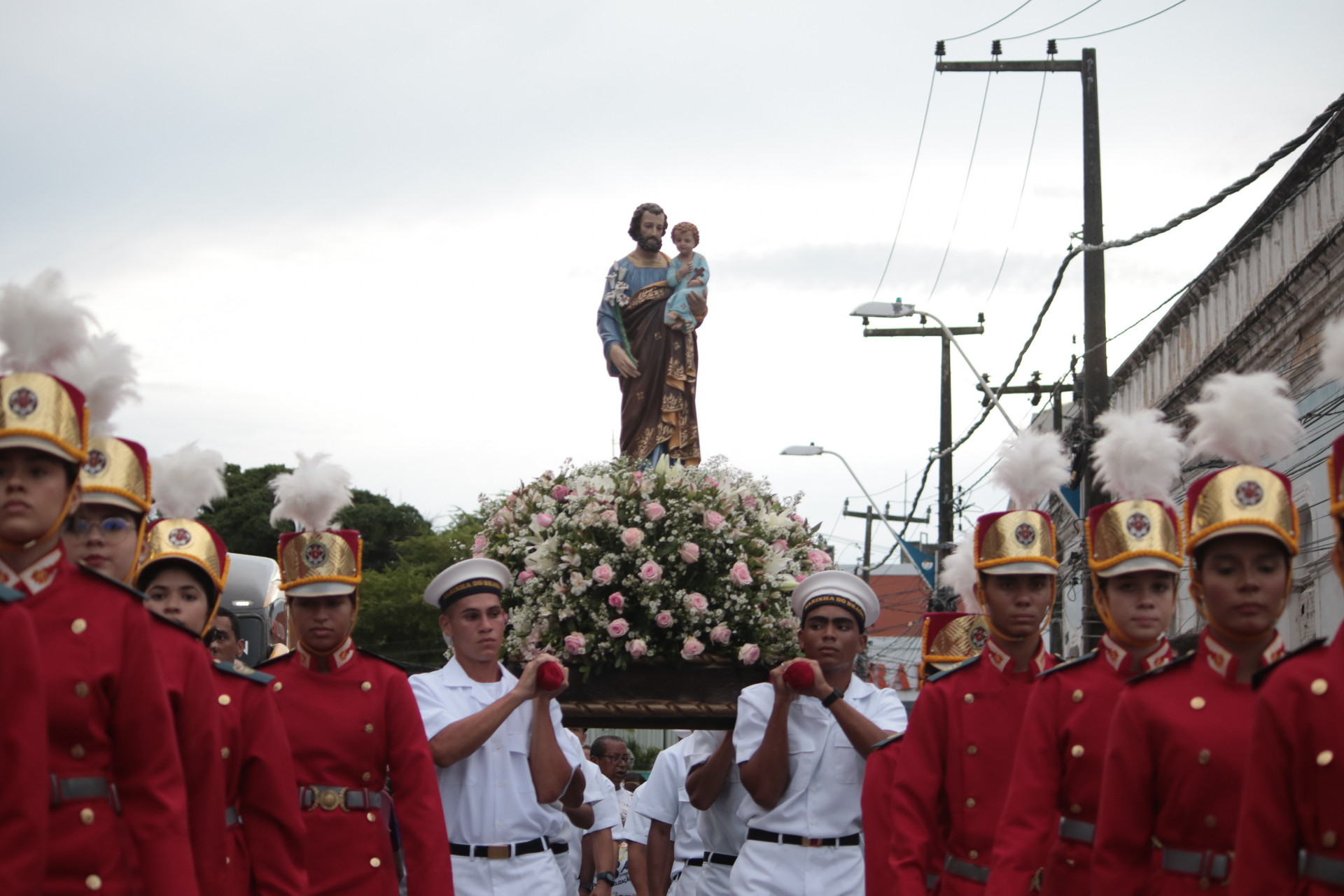 Procissão e missa de São José na Catedral da Sé marcam dia do Padroeiro do Ceará em festa antecipada (Foto: Samuel Setubal)