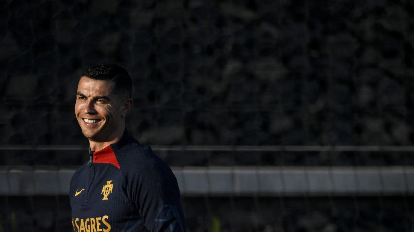 Atacante Cristiano Ronaldo em treino da seleção de Portugal