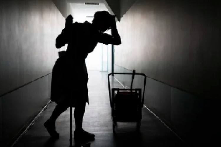 Justiça do Trabalho de São Paulo condenou um casal a pagar R$ 800 mil a uma trabalhadora doméstica que foi mantida por 30 anos em regime de trabalho análogo à escravidão