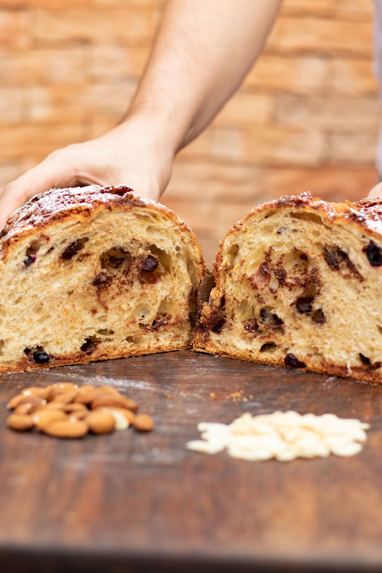 (Foto: Samuel Setubal)FORTALEZA, CEARÁ, BRASIL, 04-04-2023: Comes & Bebes Colomba Pascal na Cheiro do Pão. (Foto: Samuel Setubal)