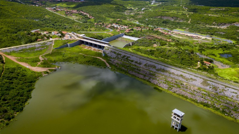 Açude Banabuiú, um dos três maiores açudes do Ceará