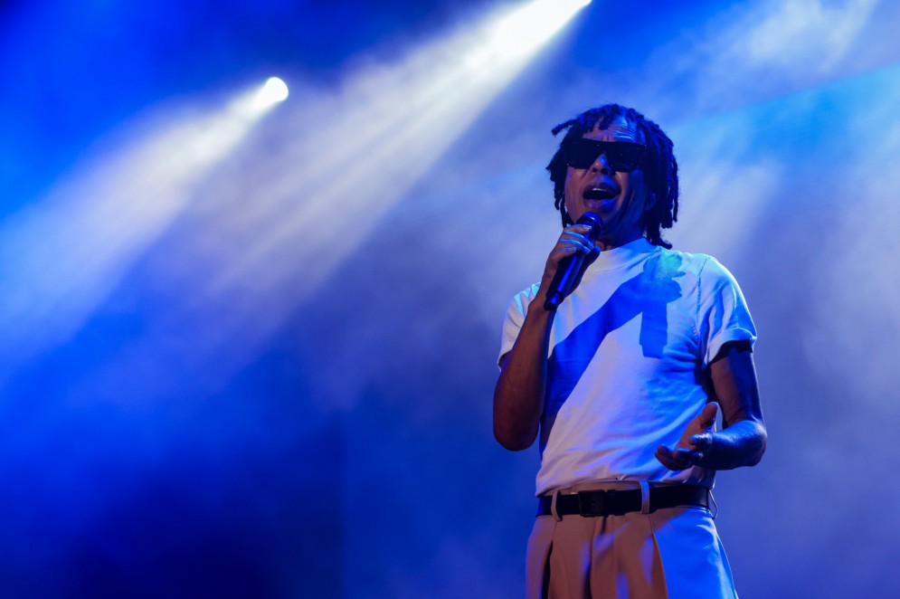 Djavan retorna a Fortaleza com turnê em comemoração aos 50 anos de carreira