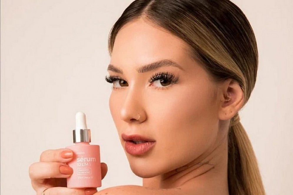 Em 2020, Virg&iacute;nia fundou a WePink, marca de cosm&eacute;ticos voltada ao p&uacute;blico feminino(Foto: Divulga&ccedil;&atilde;o/WePink)