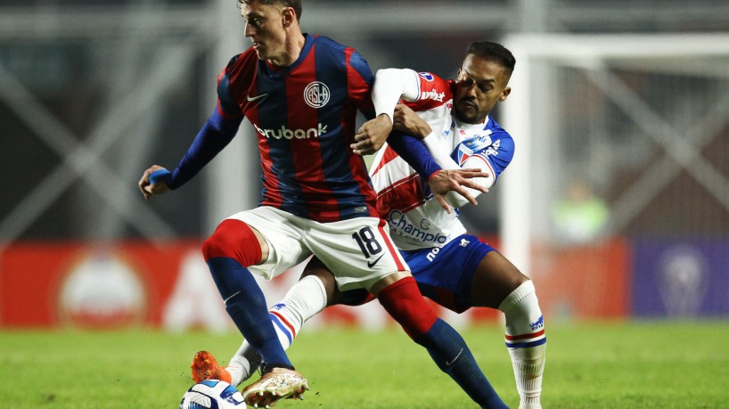 san lorenzo e fortaleza pela copa sul americana 2023. Buenos Aires.  SanLorenzo 0 x F2 Fortaleza.  (EMILIANO LASALVIA/AFP) 