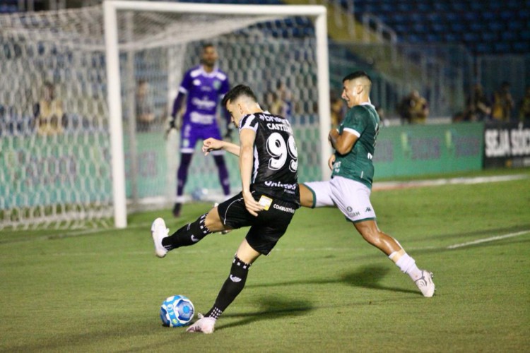 Em dois jogos na Série B do Campeonato Brasileiro, o Vovô sofreu cinco gols e não balançou as redes nenhuma vez 