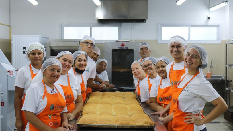 Escola de Gastronomia Social Ivens Dias Branco está com vagas abertas para seis cursos de culinária; as inscrições são gratuitas e as aulas podem ser presenciais ou virtuais