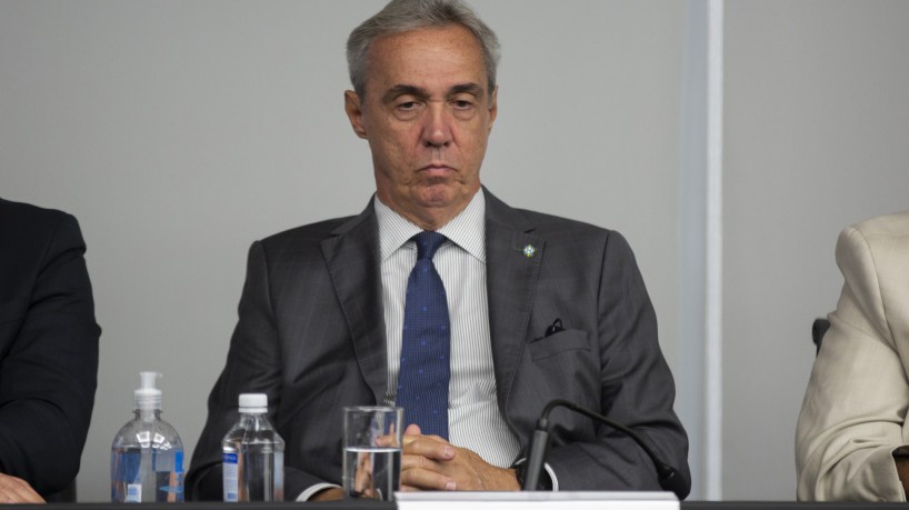 Evandro Carvalho, presidente da FPF, na Assembleia Geral Ordinária da CBF de 2023