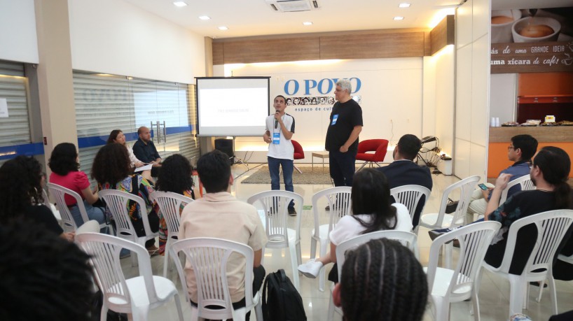 ￼Conselheiros se apresentaram e fizeram audiodescrição de si mesmos