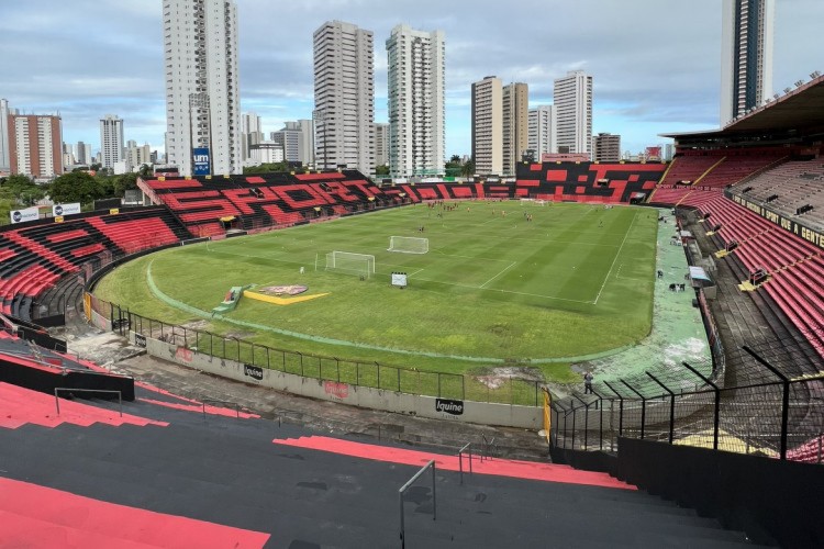 Ceará pede que final da Copa do Nordeste contra Sport seja adiada e que não aconteça na Ilha do Retiro 