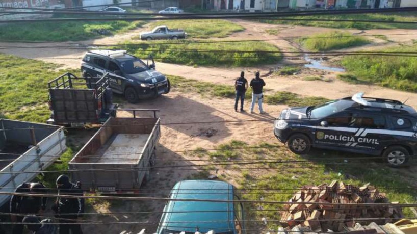 Policiais civis chegaram até os suspeitos com o apoio de equipes do Departamento de Polícia Judiciária Metropolitana (DPJM)
