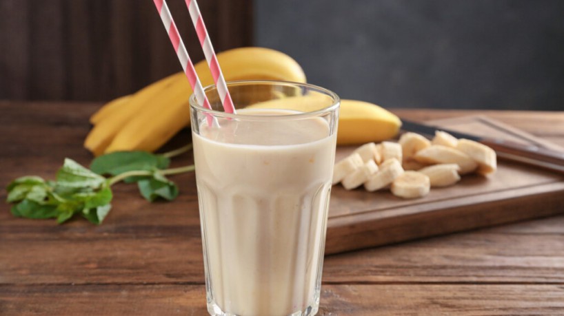Milk-shake de banana vegano
