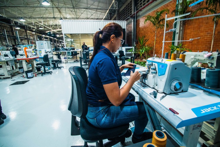 Ind&uacute;stria t&ecirc;xtil foi uma das que impulsionou o resultado do Cear&aacute; em 2024, com crescimento de 29,3%