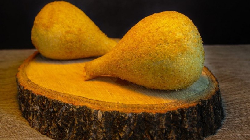 O grupo LanLan distribuirá mais de 15 mil mini coxinhas para instituições filantrópicas de Fortaleza