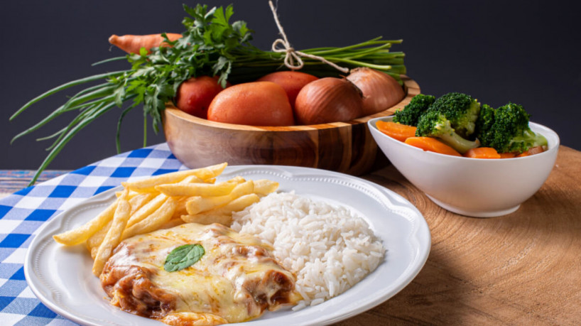 4 receitas à parmegiana que você precisa experimentar