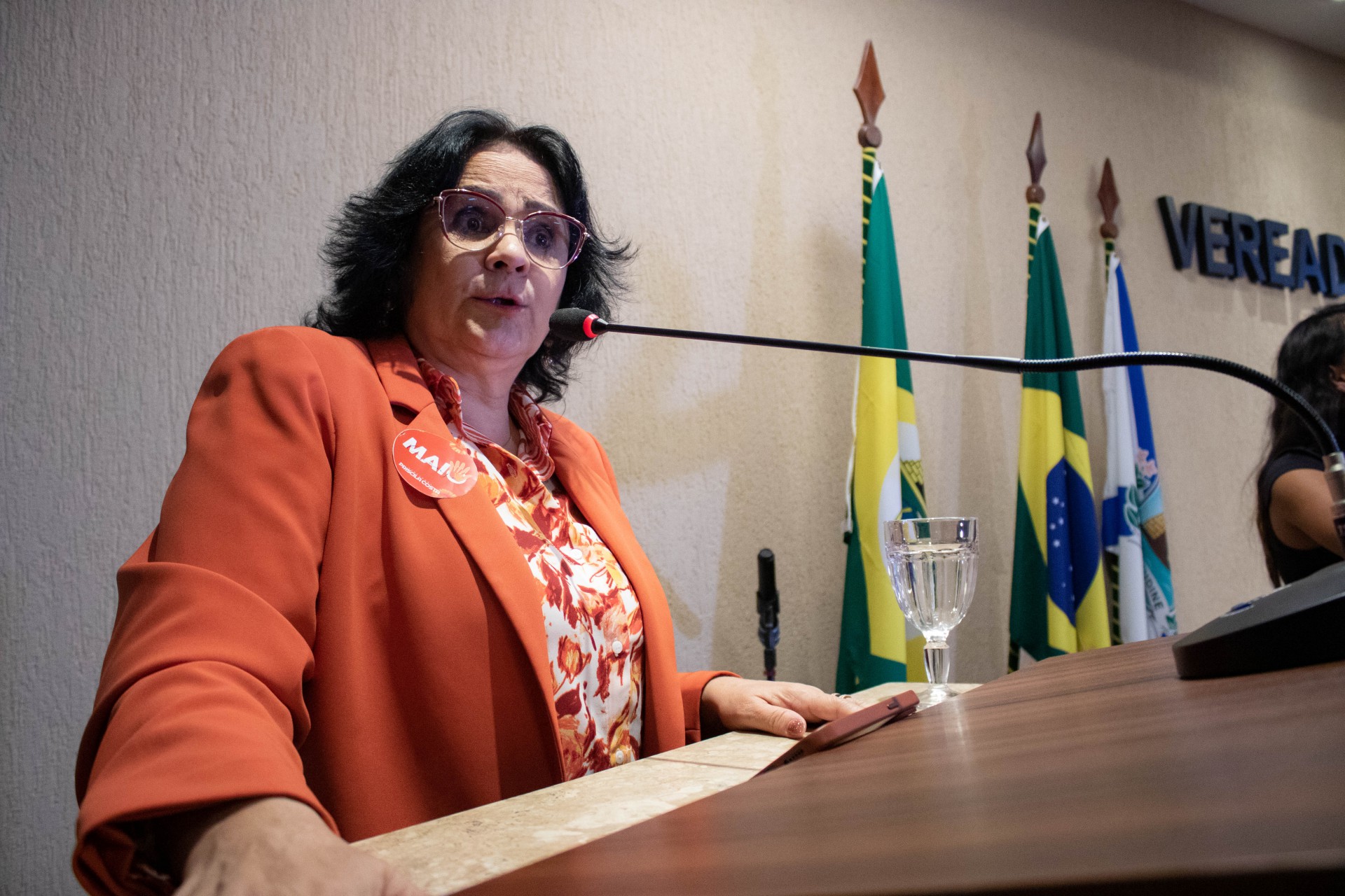 Senadora Damares Alves na Câmara Municipal de Fortaleza (Foto: Samuel Setubal)