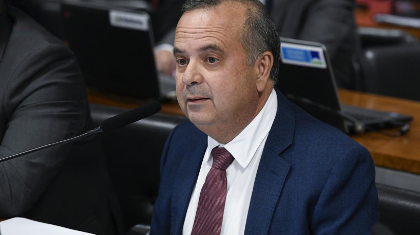 Comissão de Assuntos Econômicos (CAE) realiza reunião para apreciação do PL 1.085/2023, que reforça mecanismos de controle de igualdade salarial entre homens e mulheres.

Bancada:
senador Rogerio Marinho (PL-RN), em pronuciamento.

Foto: Jefferson Rudy/Agência Senado