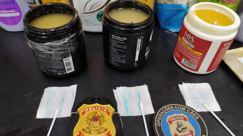 Apreens&atilde;o de coca&iacute;na escondida em cremes. Mulher foi presa no Aeroporto de Fortaleza