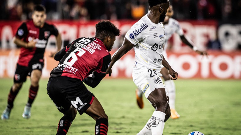 Onde assistir ao vivo o jogo Santos x Flamengo hoje, sábado, 2