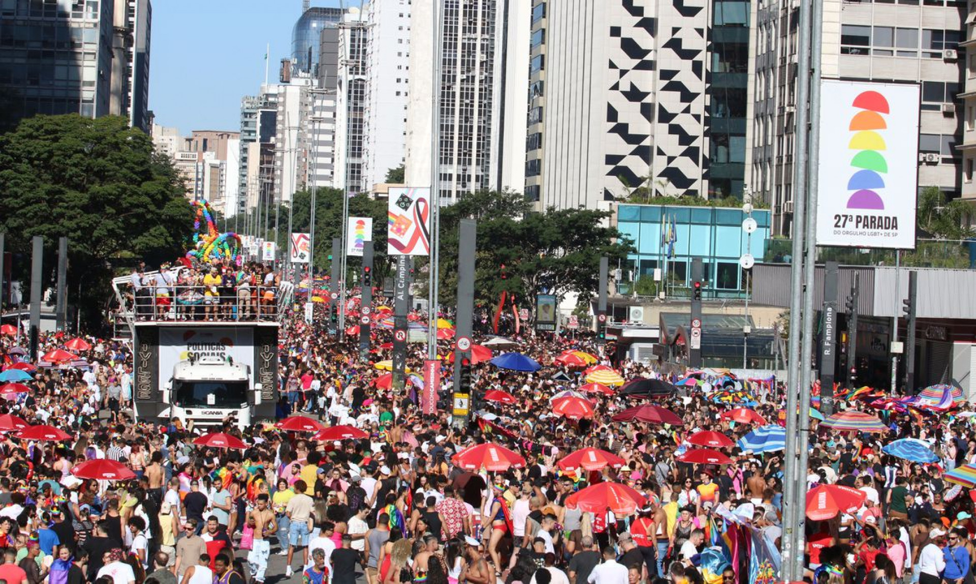 Parada LGBTQIA+ neste domingo, 11, em São Paulo (Foto: Rovena Rosa/Agência Brasil)