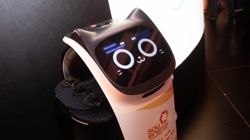 Robôs de serviço da Sou Tech