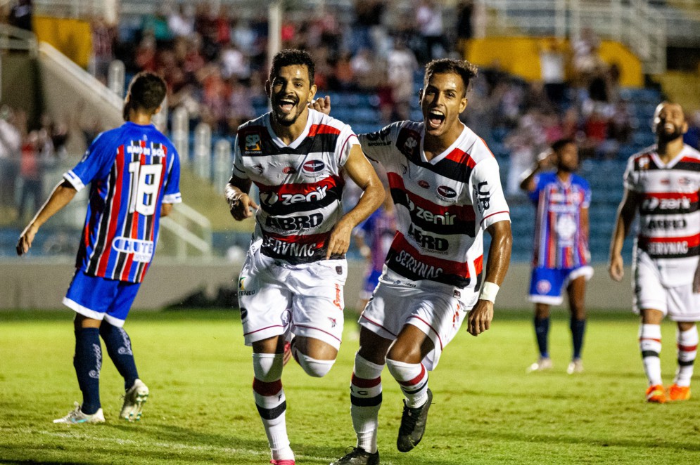 Nacional de Patos vence o Globo FC por 2 a 1, e entra no G4 do