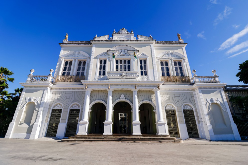 Theatro José de Alencar, construído em 1910, é um dos principais equipamentos culturais do Ceará(Foto: AURÉLIO ALVES)