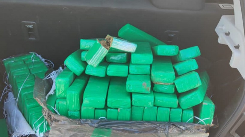 Droga é encontrada  em veiculo em Limoeiro do Norte