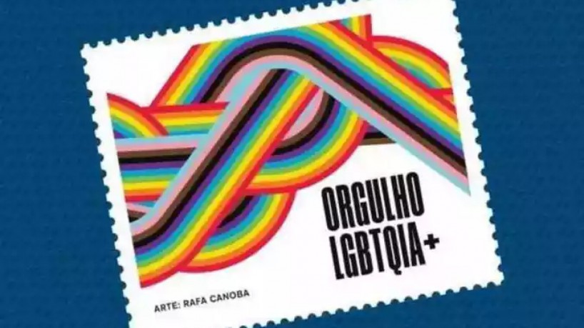 Os Correios lançam nesta terça-feira, dia 27, um selo como uma forma de homenagear o Dia Internacional do Orgulho LGBTQIA+