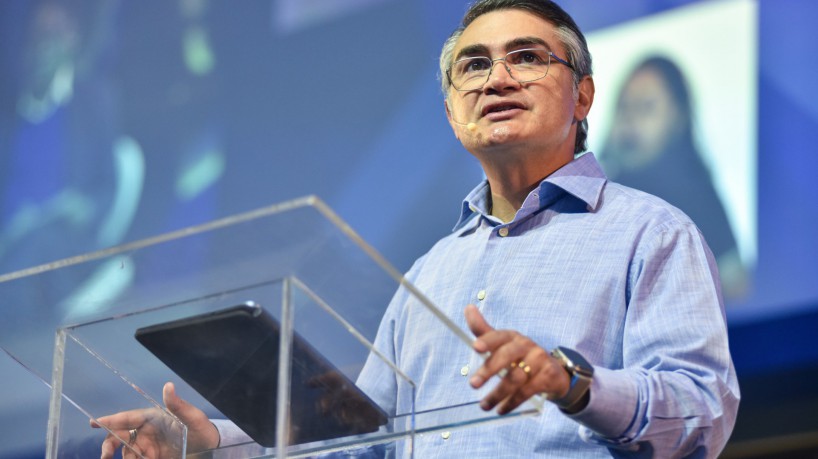 Presidente da Federa&ccedil;&atilde;o Brasileira de Bancos (Febraban), Isaac Sidney, defendeu que n&atilde;o aja amarras para o desenvolvimento do setor produtivo 