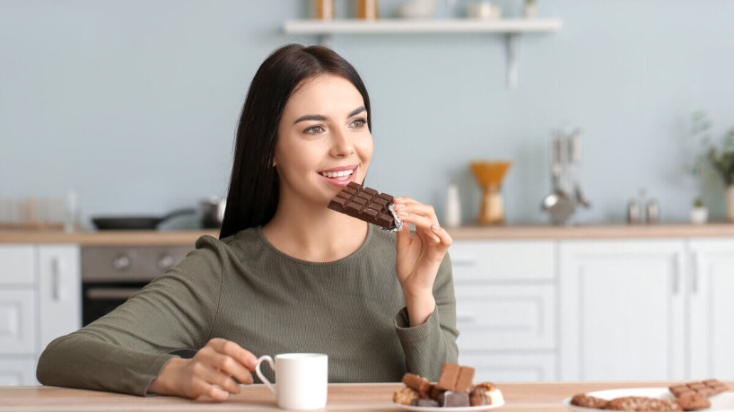 Apesar das vantagens, o doce não deve ser consumido em excesso (Imagem:  Pixel-Shot | Shutterstock) - Portal EdiCase
