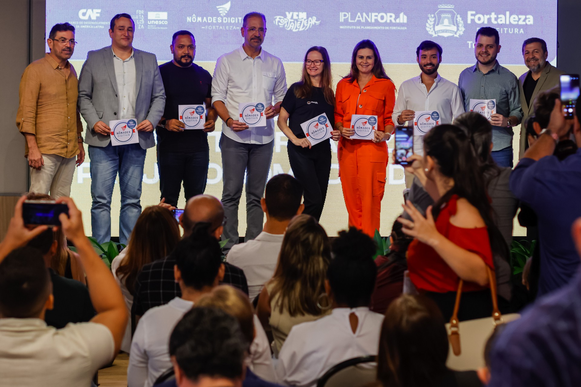 ￼PREFEITURA lança portal Visit Fortaleza e credencia primeiras empresas com Selo Nômades Digitais (Foto: AURÉLIO ALVES)