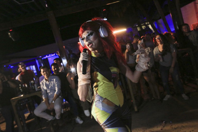 Drag queen Alexa Evangelista, representante de El Salvador, participa do Mix Imperial Central American Tropical Drag Royale 2023