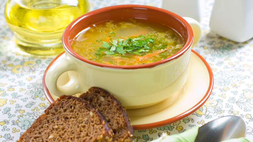 Sopa de cenoura e batata (Imagem: Sea Wave | Shutterstock)