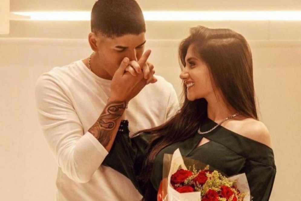 Ingra Soares anuncia fim de casamento com Z&eacute; Vaqueiro.