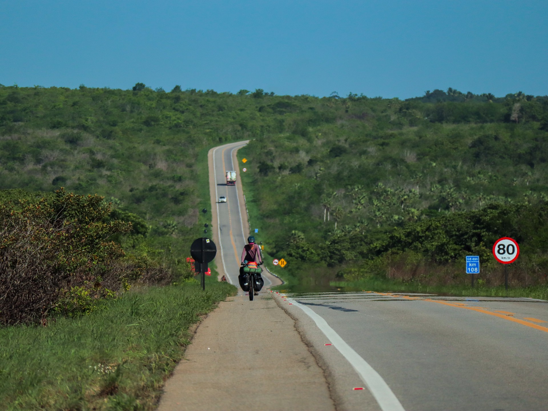 Djoe Rosa e Iris Magalhães já percorreram 11.500 mil km de bicicleta pelo Brasil