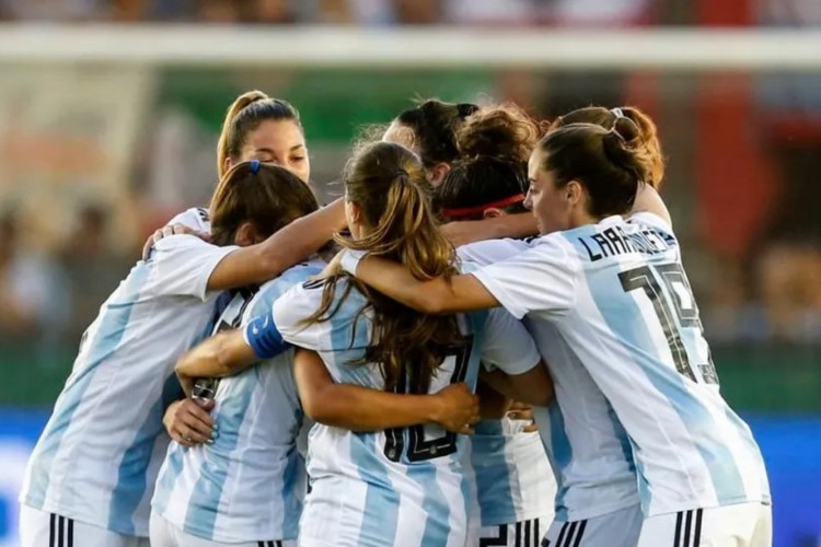 Argentina enfrenta o Peru pela Copa América