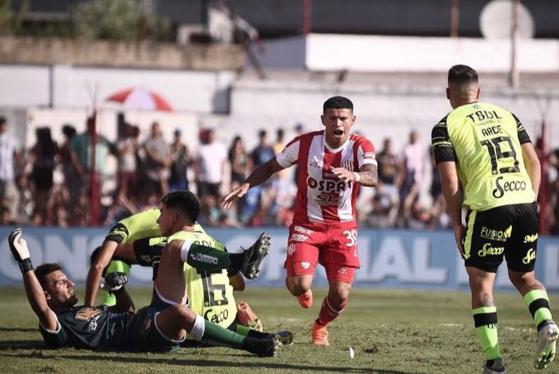 Fortaleza corre contra o tempo para regularizar Machuca na Sul Fortaleza corre contra o tempo para regularizar Machuca na Sul