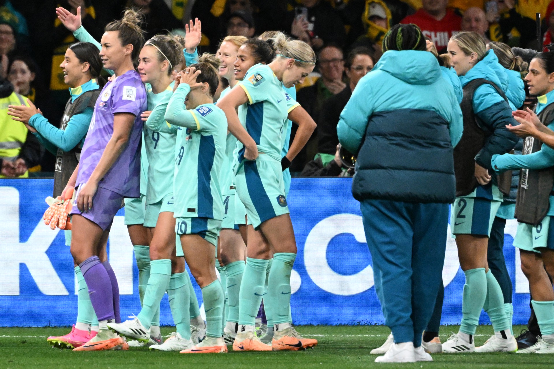 Austr&aacute;lia derrotou o Canad&aacute; por 4 a 0 e avan&ccedil;ou para as oitavas da Copa